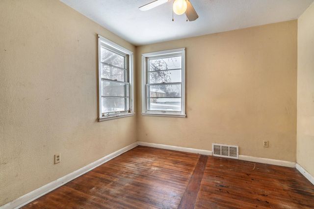 101 W Broadway, Elizabeth, MN 56533