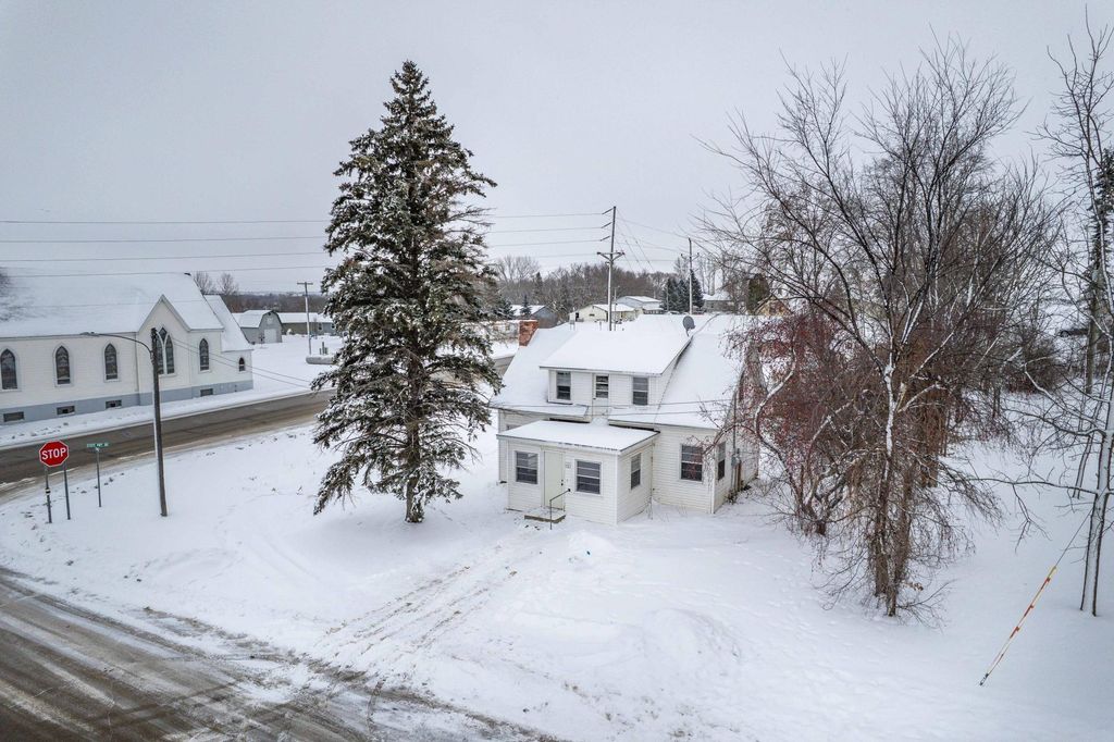 101 W Broadway, Elizabeth, MN 56533