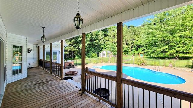 306 Hutchinson Farms Road, Griffin, GA 30224