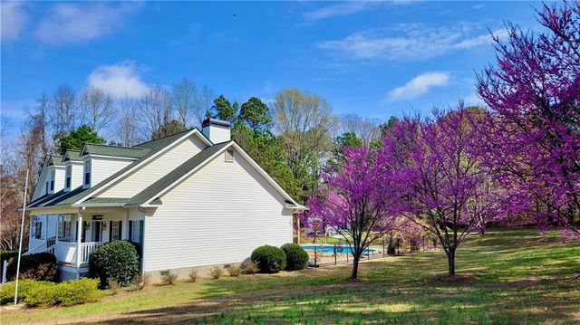 306 Hutchinson Farms Road, Griffin, GA 30224