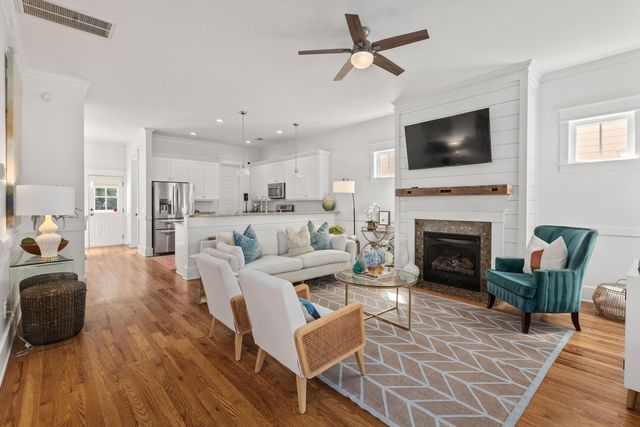 461 Bramson Court, Mount Pleasant, SC 29464