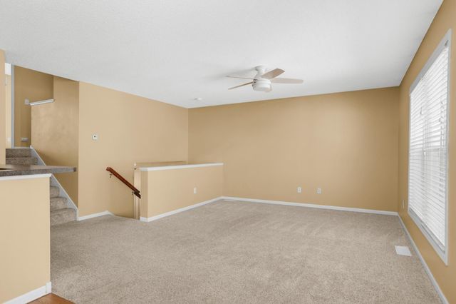 2209 St Johns Place, Woodbury, MN 55129