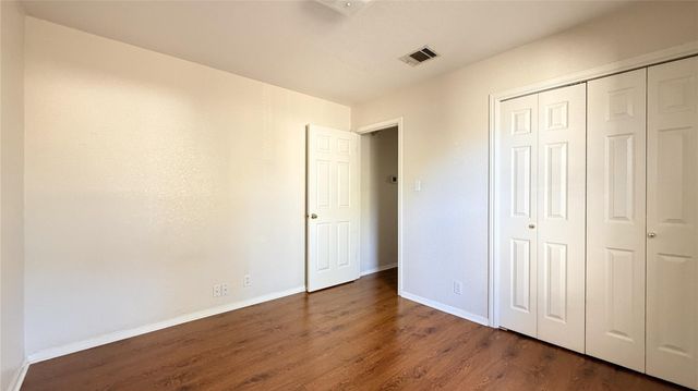 11513 Kempwood DR, Austin, TX 78750