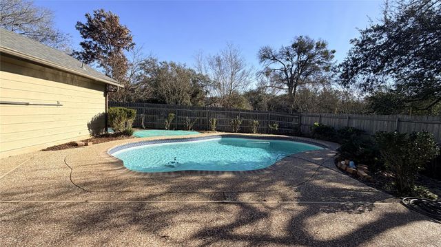 11513 Kempwood DR, Austin, TX 78750