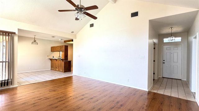 11513 Kempwood DR, Austin, TX 78750