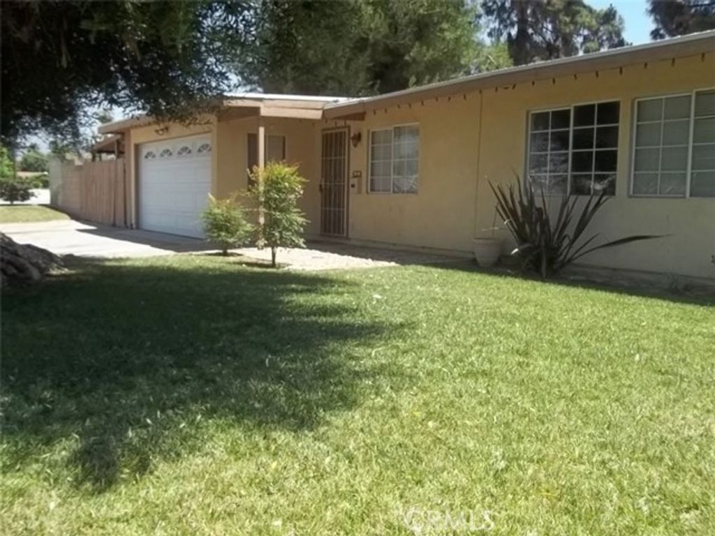 406 S Lowell Street, Covina, CA 91723