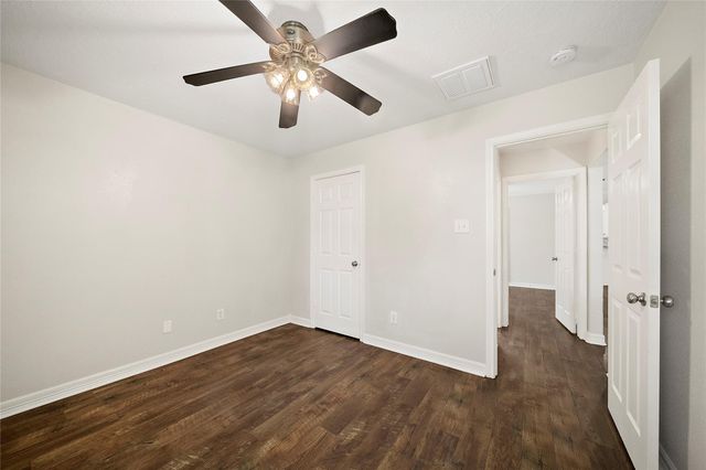 22 Heron Hollow Court, The Woodlands, TX 77382