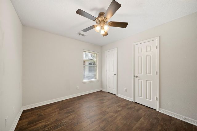 22 Heron Hollow Court, The Woodlands, TX 77382