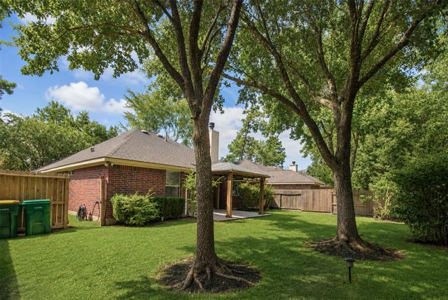 22 Heron Hollow Court, The Woodlands, TX 77382