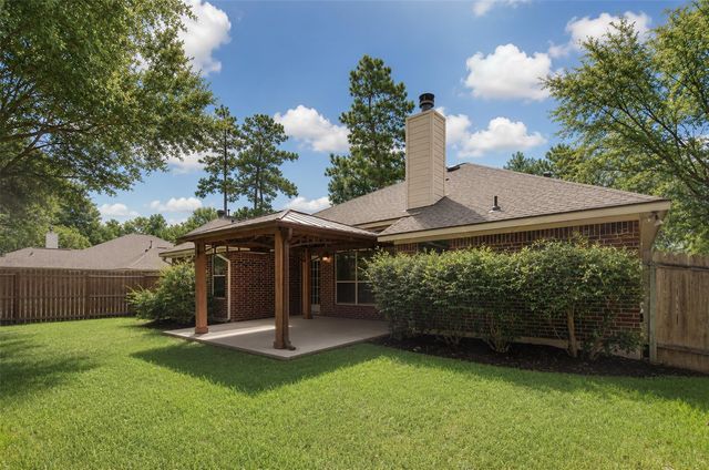 22 Heron Hollow Court, The Woodlands, TX 77382