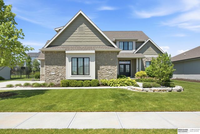 2110 S 210th Street, Omaha, NE 68022