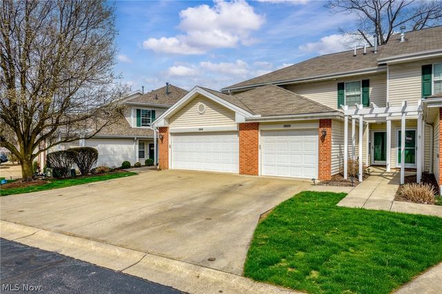 6755 Quarrystone Lane, Middleburg Heights, OH 44130