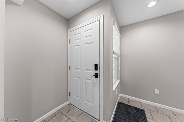 6755 Quarrystone Lane, Middleburg Heights, OH 44130