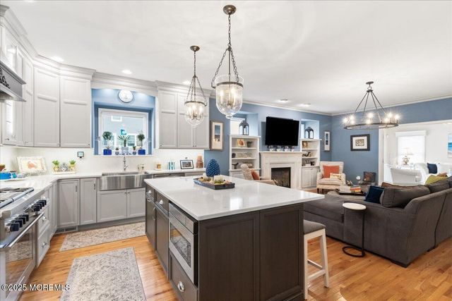 394 E Virginia Avenue, Manasquan, NJ 08736