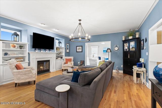 394 E Virginia Avenue, Manasquan, NJ 08736