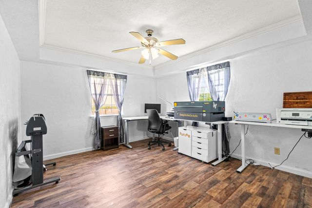 20 Clearview Street, Point Blank, TX 77364