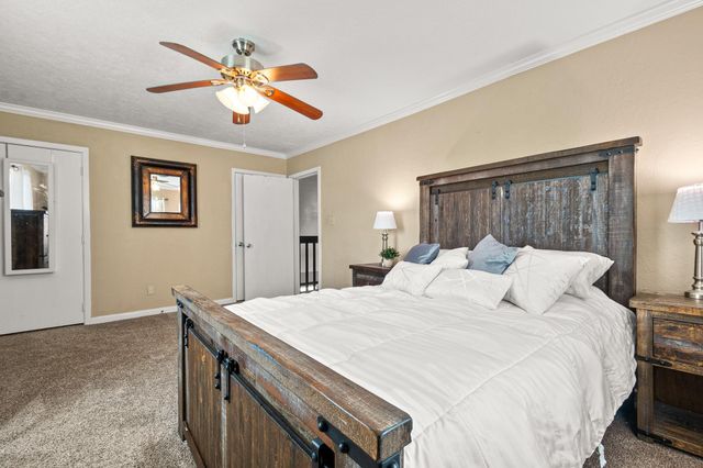 20 Clearview Street, Point Blank, TX 77364