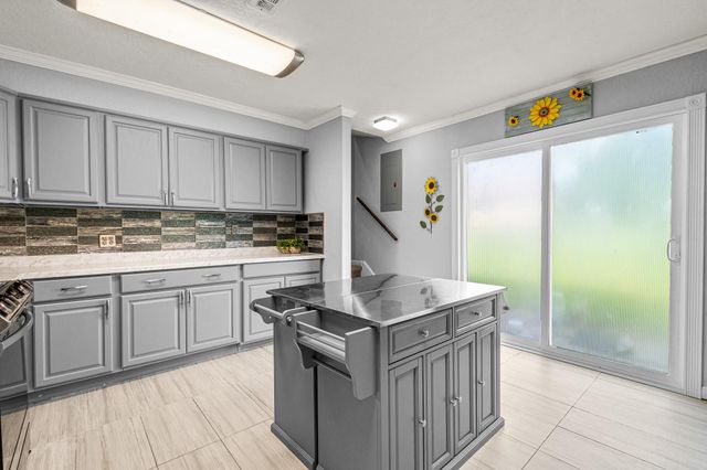 20 Clearview Street, Point Blank, TX 77364