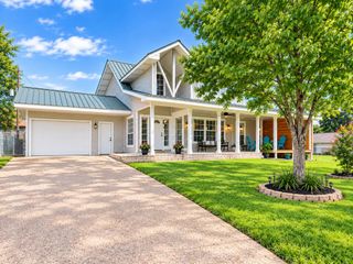 20 Clearview Street, Point Blank, TX 77364