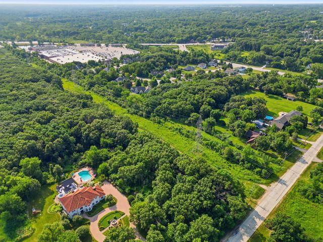 1365 Gordon Lane, Lemont, IL 60439