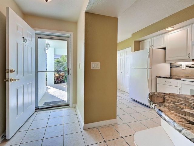 5725 GREENWOOD AVENUE 7104, North Port, FL 34287