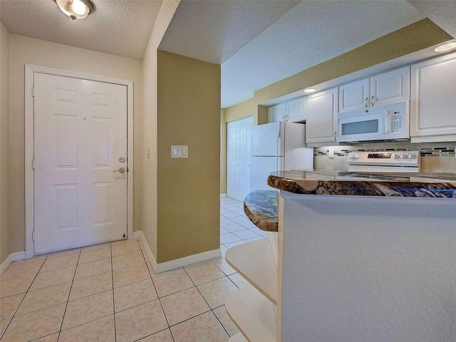 5725 GREENWOOD AVENUE 7104, North Port, FL 34287