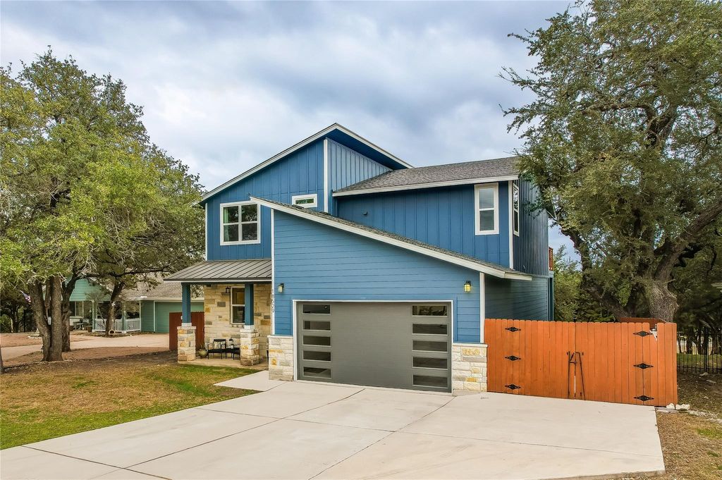 18529 Staghorn DR, Point Venture, TX 78645