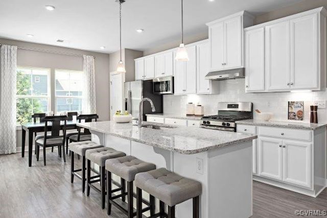 7766 Summer Morning Dr, New Kent, VA 23124