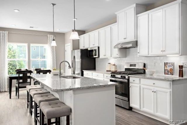 7766 Summer Morning Dr, New Kent, VA 23124