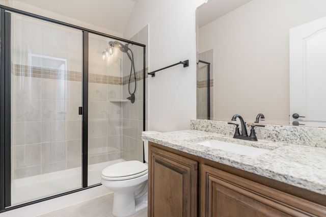 1731 Upland, Waxahachie, TX 75165