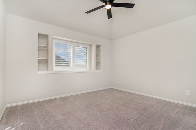 1731 Upland, Waxahachie, TX 75165