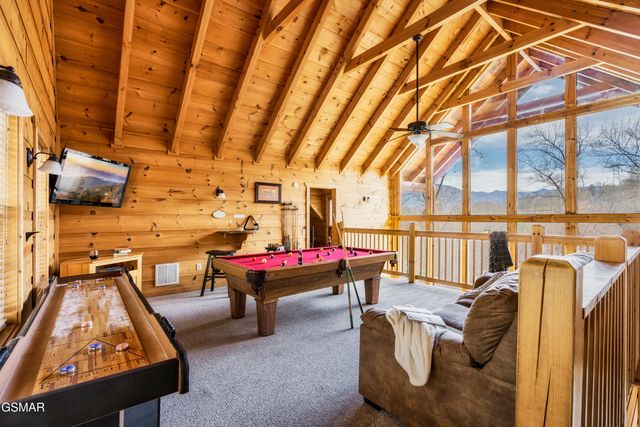 1167 Upper Alpine Way, Gatlinburg, TN 37738