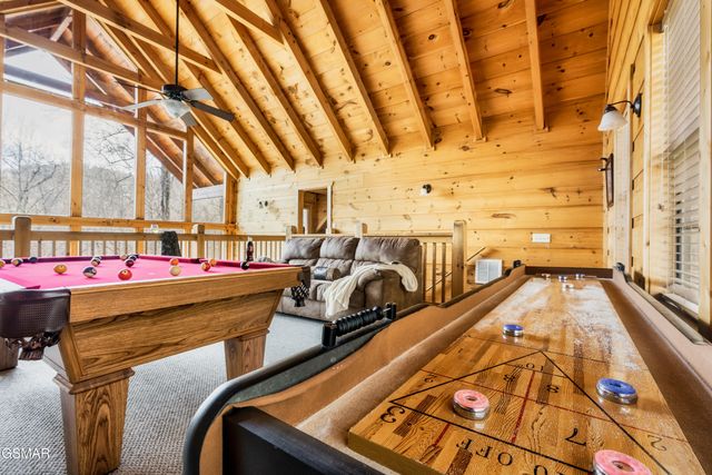 1167 Upper Alpine Way, Gatlinburg, TN 37738