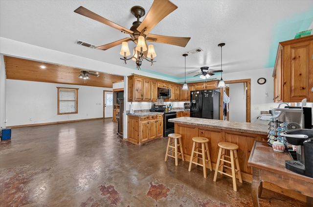 901 Marion Road, Venus, TX 76084