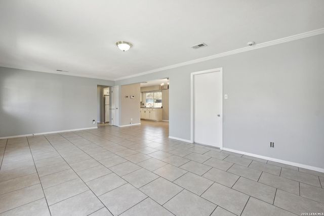7170 Hickory Grove, San Antonio, TX 78227