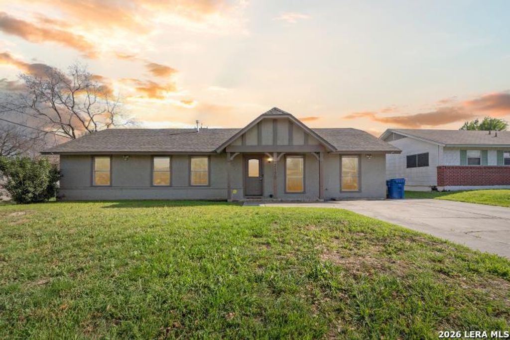 7170 Hickory Grove, San Antonio, TX 78227