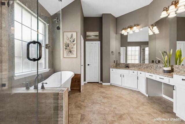 35 Creekside Drive, Trophy Club, TX 76262