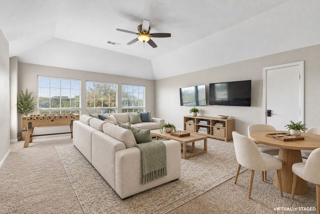 35 Creekside Drive, Trophy Club, TX 76262