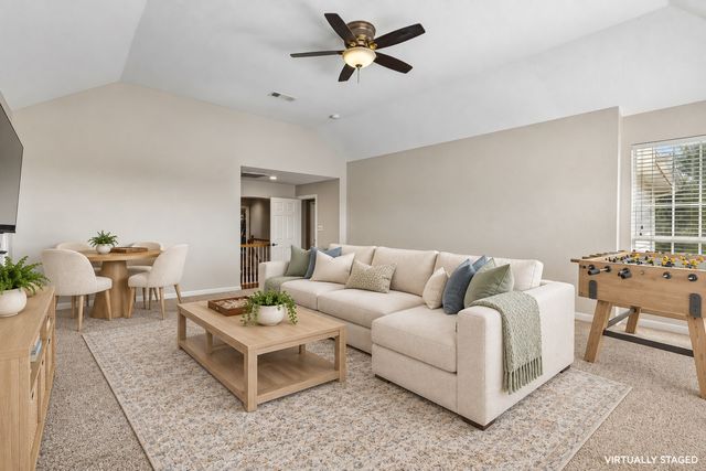 35 Creekside Drive, Trophy Club, TX 76262