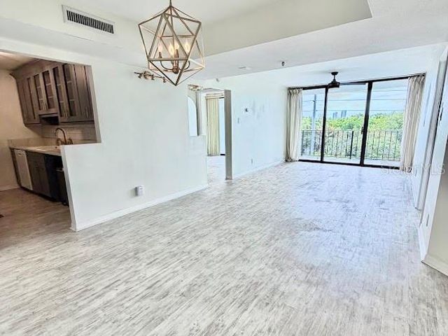 3211 W SWANN AVENUE 506, Tampa, FL 33609