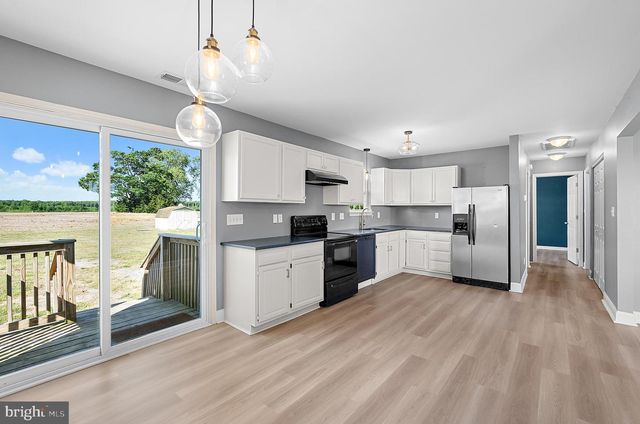 8715 OLD OCEAN CITY RD, Berlin, MD 21811