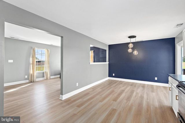 8715 OLD OCEAN CITY RD, Berlin, MD 21811