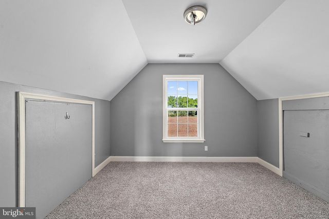 8715 OLD OCEAN CITY RD, Berlin, MD 21811