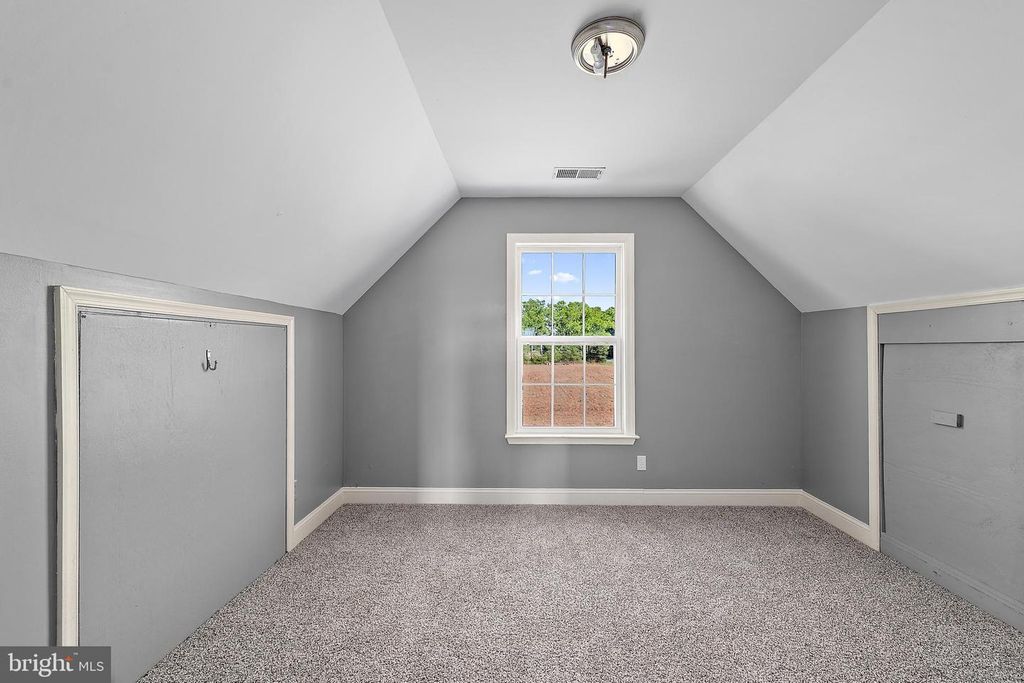 Image 29 of property listing at 8715 OLD OCEAN CITY RD, Berlin, MD 21811