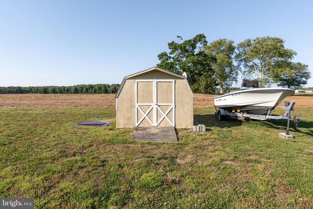 Image 38 of property listing at 8715 OLD OCEAN CITY RD, Berlin, MD 21811