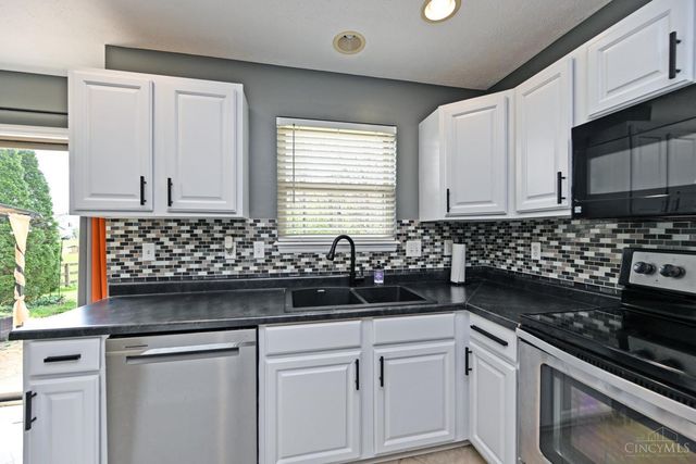 8799 Woolstone Court, Hamilton Twp, OH 45039
