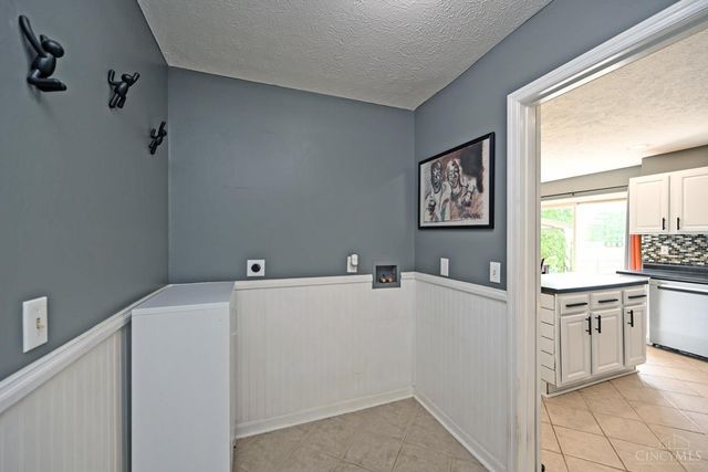 8799 Woolstone Court, Hamilton Twp, OH 45039