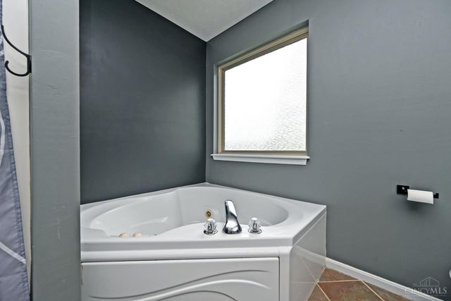 8799 Woolstone Court, Hamilton Twp, OH 45039