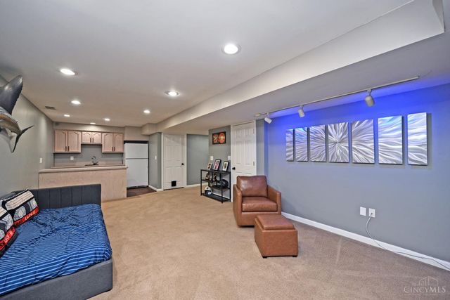 8799 Woolstone Court, Hamilton Twp, OH 45039