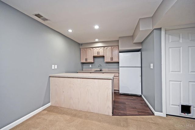 8799 Woolstone Court, Hamilton Twp, OH 45039